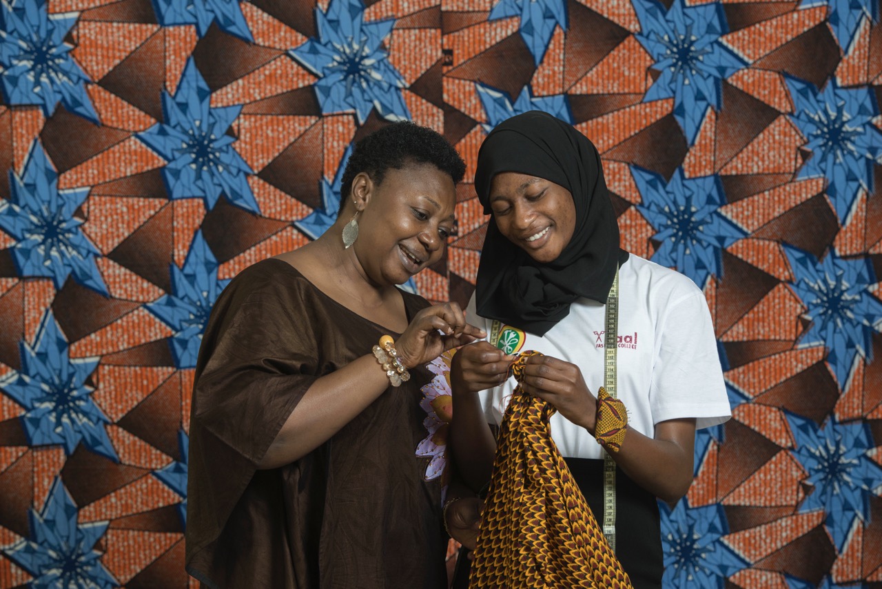 Ghana, Kumasi, 4.08.2019

Covet student for garment and fashion at AKAAL FASHION COLLEGE/ Kumasi.